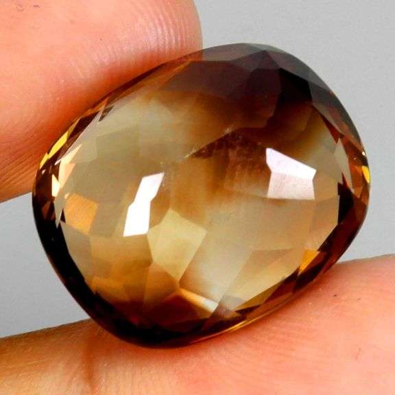 Stunning 18.06ct VVS grade cushion cut Imperial Topaz