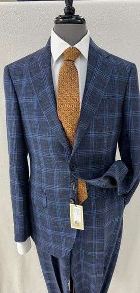 New Arrival Navy Plait Slim Fit Sit, Made in Italy