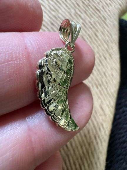 10k Yellow Gold Angel Wing Pendant