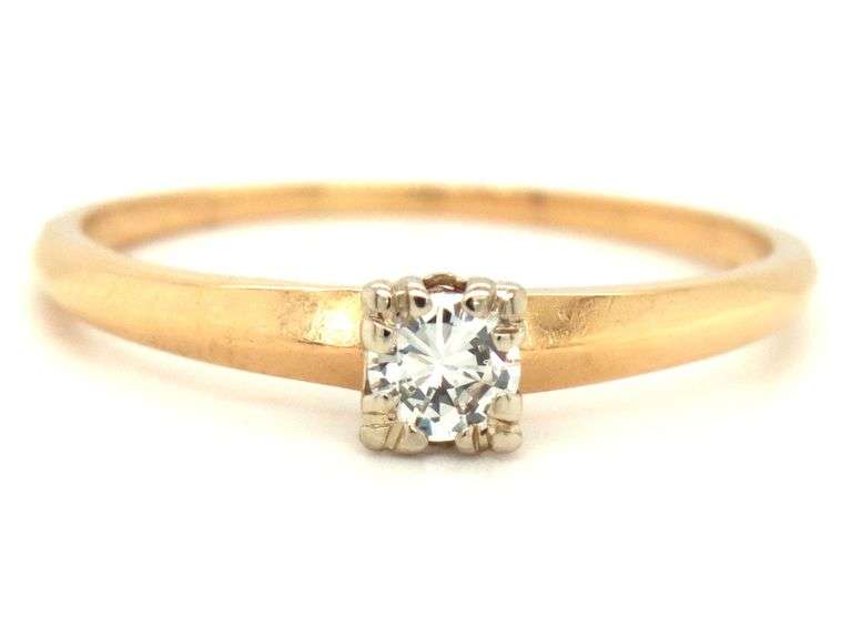 14kt Yellow gold RBC Solitaire diamond ring