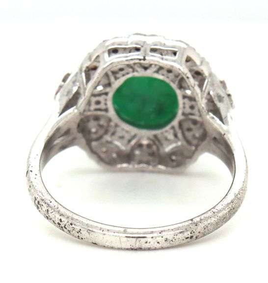 Sparkling 2.70CTS Round Faceted Natural Emerald & 0.88CTW Diamond Ring in Sterling Silver