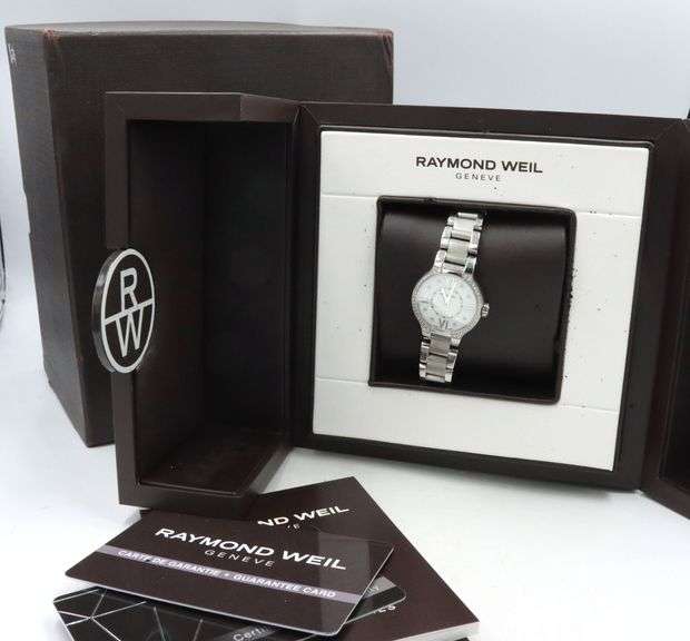 Raymond Weil Noemia 27mm quartz MOP diamond dial watch