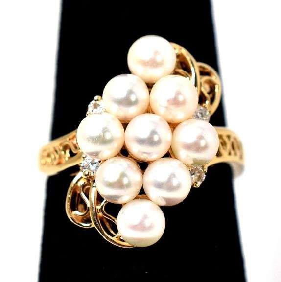 Elegant 14K Yellow Gold Pearl Ring with Diamond Accents