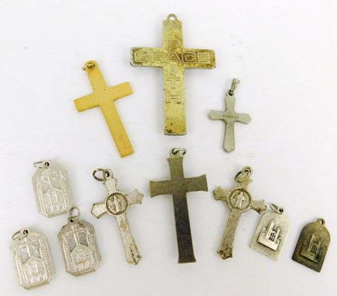 Lot of Vintage Cross's & Religious Medals