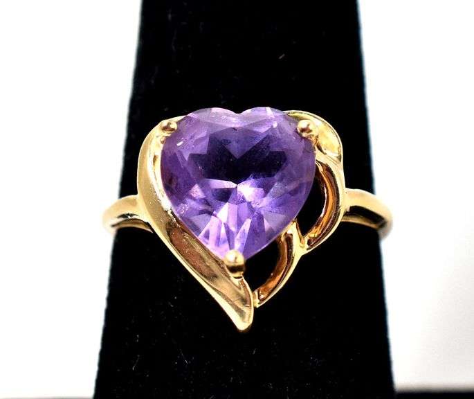 Meaningful 10K Yellow Gold Amethyst Gemstone Ring