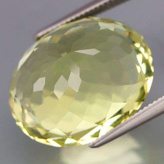 Vivid yellow! 13.34ct VS grade Brazilian Citrine!