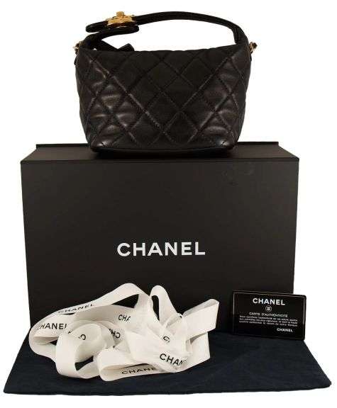 Chanel, Perfect Meeting Hobo in Black Shoulder Bag