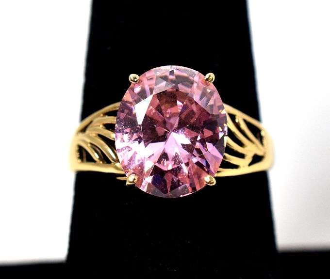 Lovely 10K Yellow Gold Pink Cubic Zirconia Gemstone Ring
