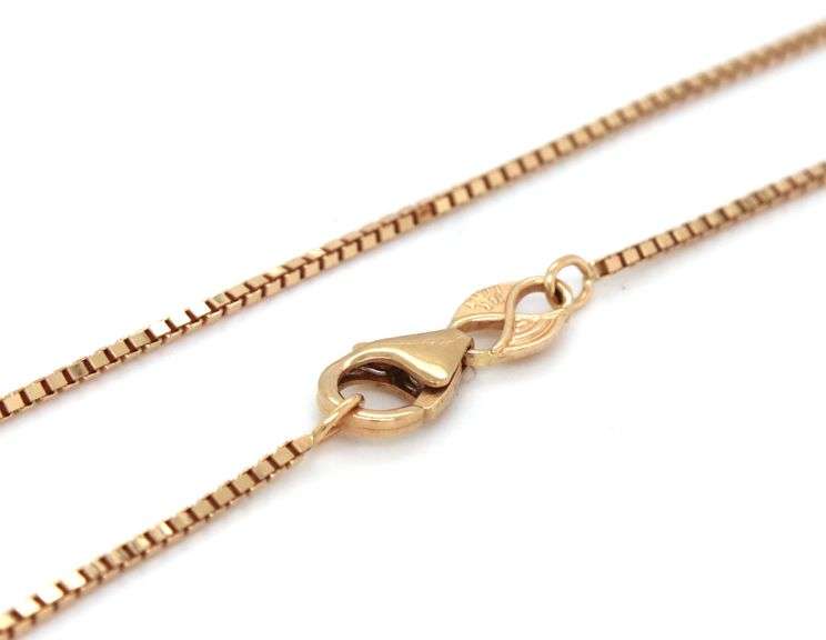 Useful 14K YG 24" Box Link Necklace