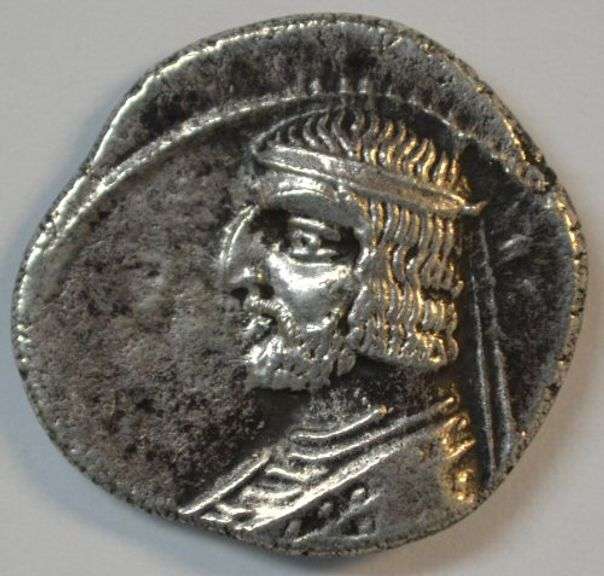 Razor-sharp high grade Parthia Silver Drachm of King Orodes I, 90-77 BC