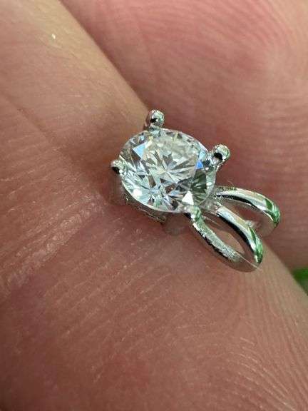 Rhodium Plated (Nickel Free) 925 Sterling Silver Lab Grown Diamond 0.279ct (4mm) Pendant