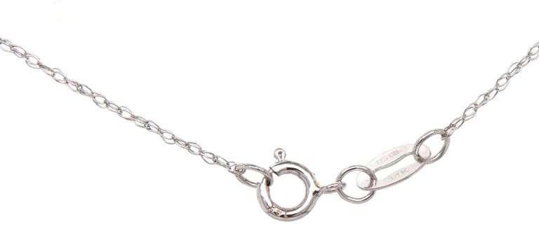 14kt White gold 0.40ctw diamond cluster oval shaped pendant on chain