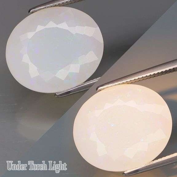 Super secreat sparkling 6.68ct HUGE Ethiopian Opal!