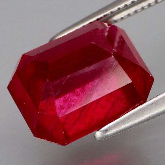Glowing 6.46ct top blood red Ruby from Madagascar