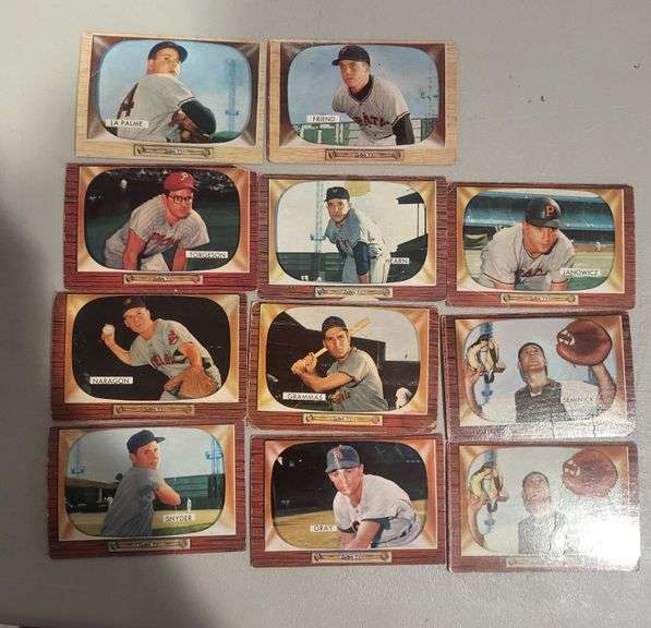 11 Very rare and collectable Vintage cards