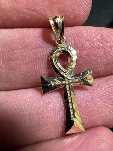 10K Yellow Gold Egyption Ankh Pendant