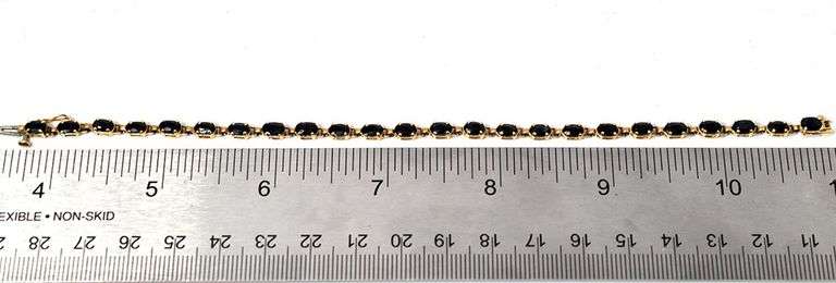 Elegant 14K Yellow Gold Blue Sapphire Gemstone Bracelet