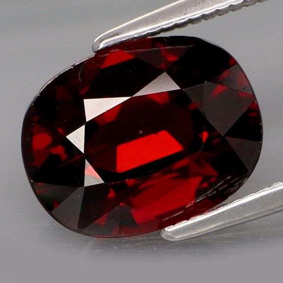 Elegant 4.03ct 10x8mm natural black cherry Spessartite Garnet!