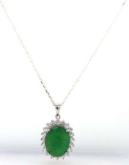 Endearing 6.59CTS Oval Faceted Natural Emerald & 2.25CTW White Sapphire Pendant Necklace in Sterling