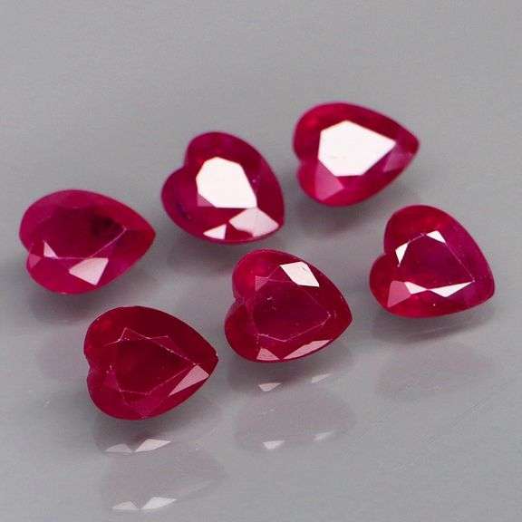 Premium 2.82ct set of Pigeons blood red Burmese Rubies! Heated only!