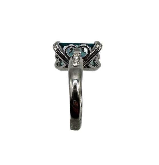 Beautiful 14 Kt White Gold Plate 6.5 Ct Simulated London Blue Topaz Ring