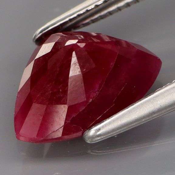 Facinating 2.33ct trillion cut blood red Burmese Ruby!