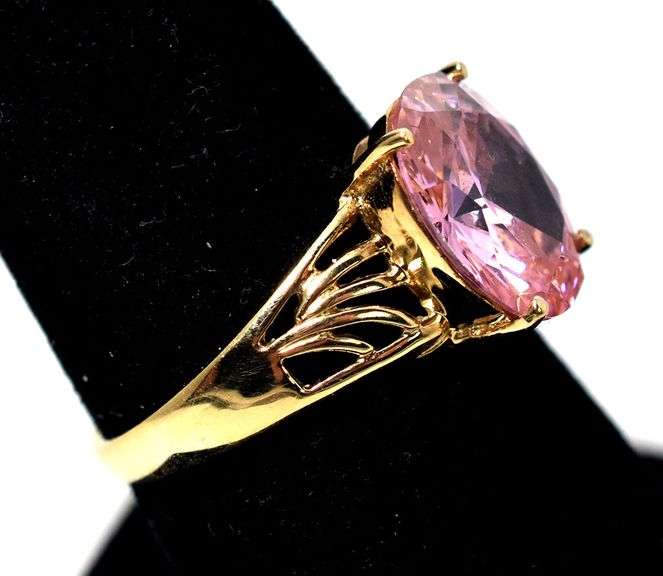 Lovely 10K Yellow Gold Pink Cubic Zirconia Gemstone Ring