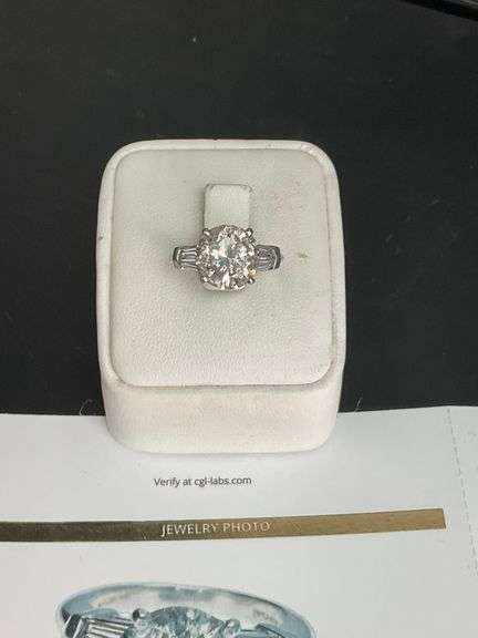 Wow! Certified 4+ CTTW Natural Diamond Ring set in Platinum