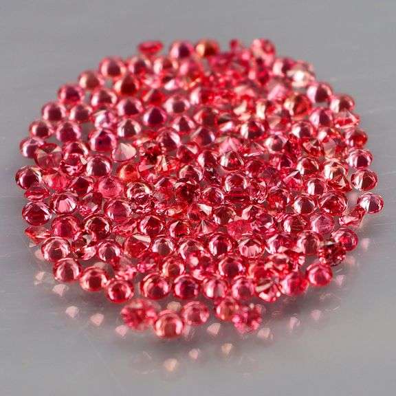 Vibrant color! Diamond cut! 2.86ct hot red Sapphire set!