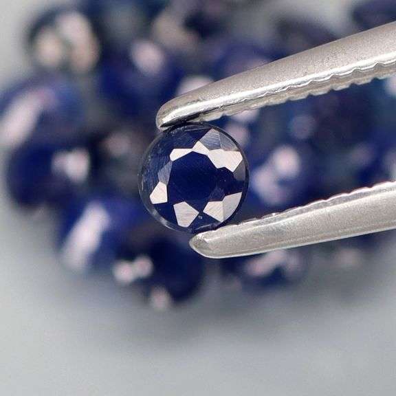 Deep color! 3.11ct cobalt blue Sapphire set! Heated only!