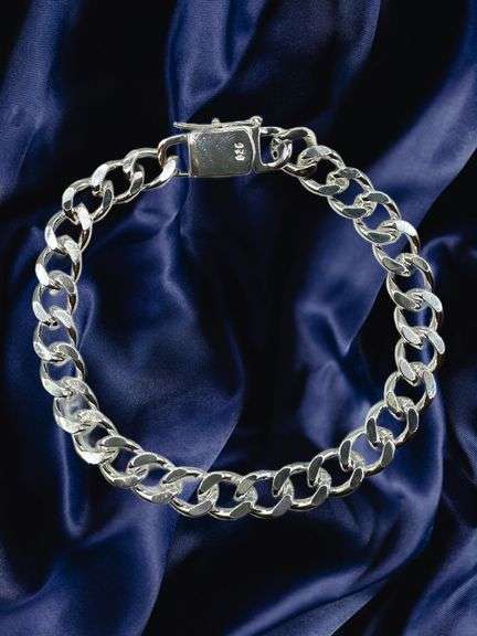 Stunning 18.4 Gram .925 Sterling Silver Plated Cuban Link Bracelet