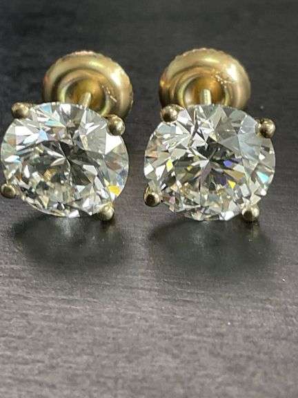 BRAND NEW 2.00 CARATS LAB GROWN DIAMOND STUDS. 14K YELLOW GOLD