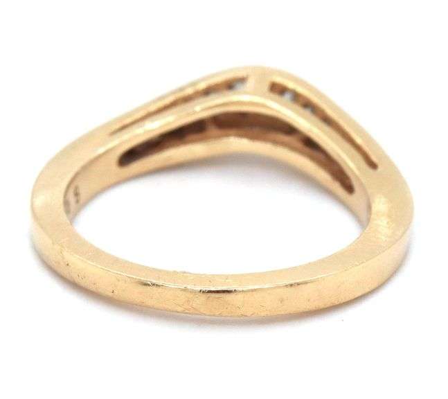 Estate 14K YG Channel Set Baguette Diamond Wavy Band