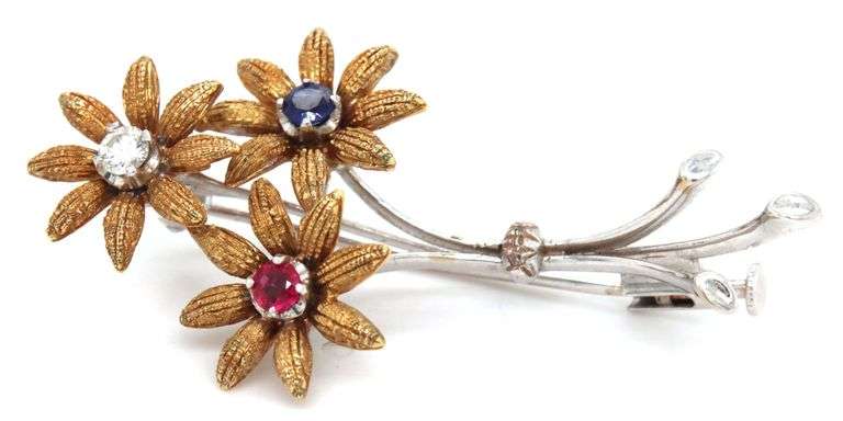 Sweet 18K W&Y Gold Floral Brooch with Stones