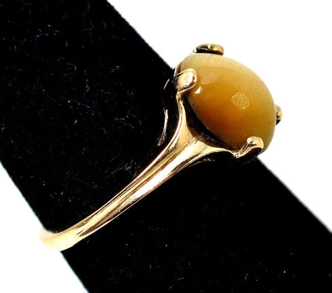 Wonderful 10K Yellow Gold Tiger's Eye Gemstone Ring