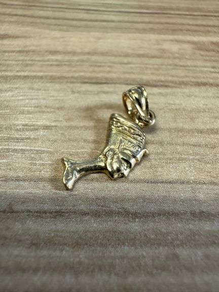 10K Yellow Gold Nefertiti Egyption Queen Pendant
