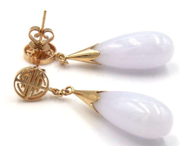 14kt Yellow gold teardrop Lavender Jade dangle earrings