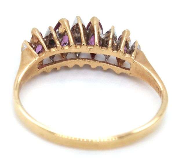 Popular 14K YG Ruby & Diamond Pyramid Ring