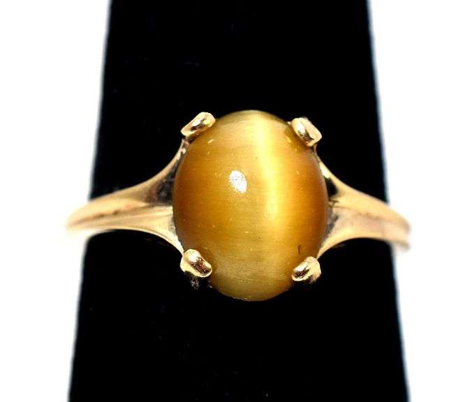 Wonderful 10K Yellow Gold Tiger's Eye Gemstone Ring