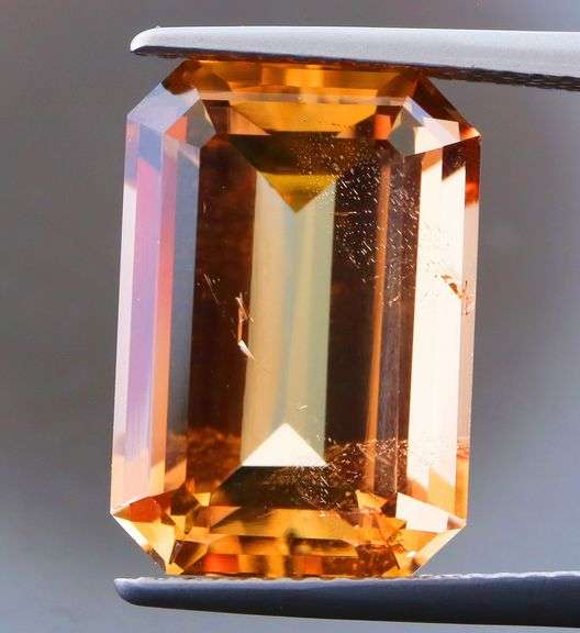 Premium color! 11.18ct Imperial Topaz!