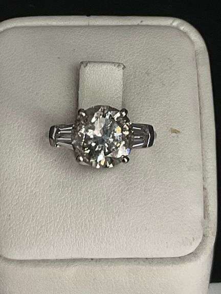 Wow! Certified 4+ CTTW Natural Diamond Ring set in Platinum