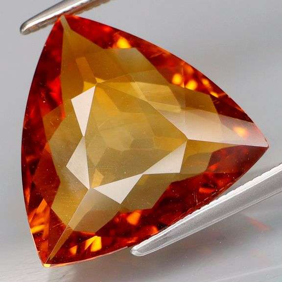 Simply stunning 6.60ct VS high grade Madeira Citrine