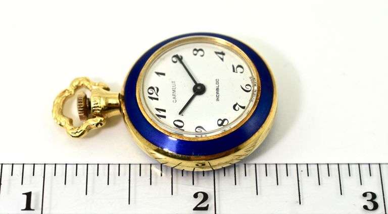 Wonderful 18K Pendant Watch with Enameling