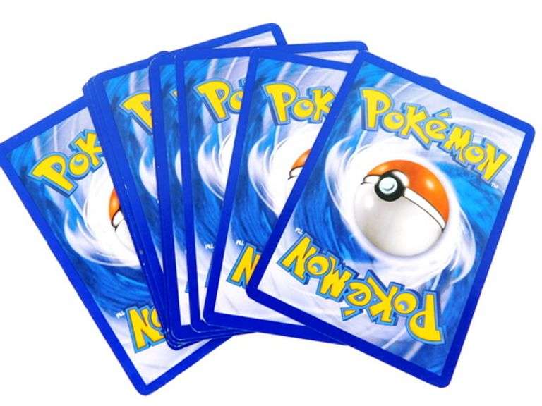 9 Pokémon 2010 Trade Cards