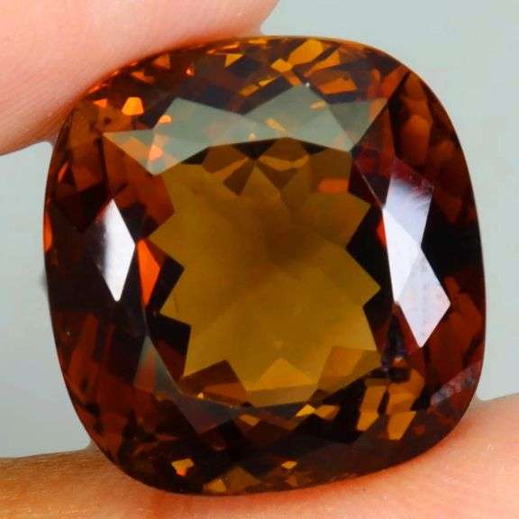 Stunning 18.06ct VVS grade cushion cut Imperial Topaz