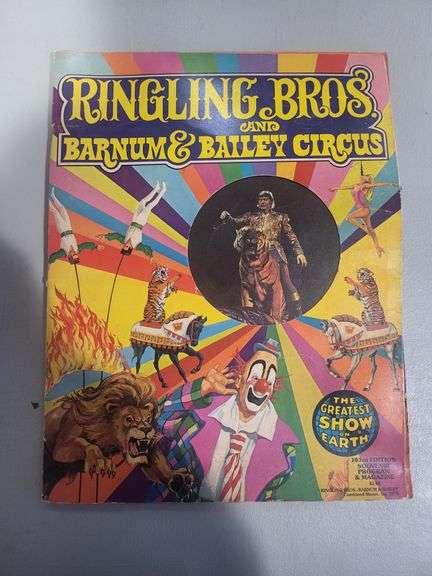 Ringling Bros and Barnum Bailey Circus vintage magazine 1973