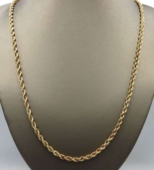 14kt Yellow gold Rope chain necklace
