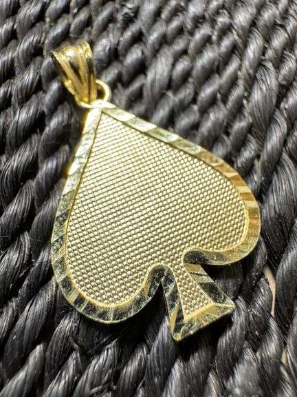 10K Yellow Gold Spades Card Suit Pendant