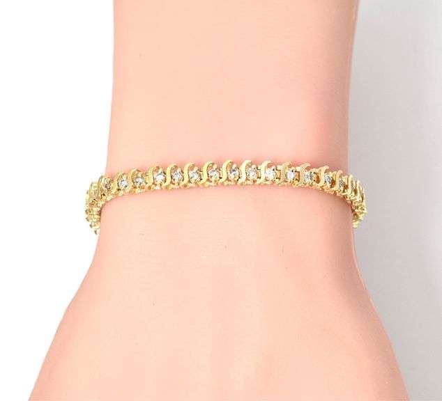 Brilliant 14K Yellow Gold Diamond Bracelet