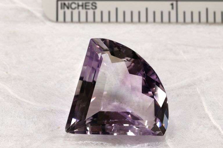 Rose-de-France Amethyst - 20.36 cts.